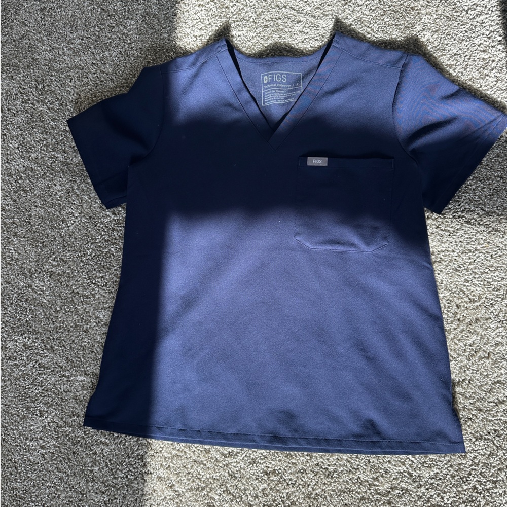 Figs Navy Blue Catarina Petite Scrub Top